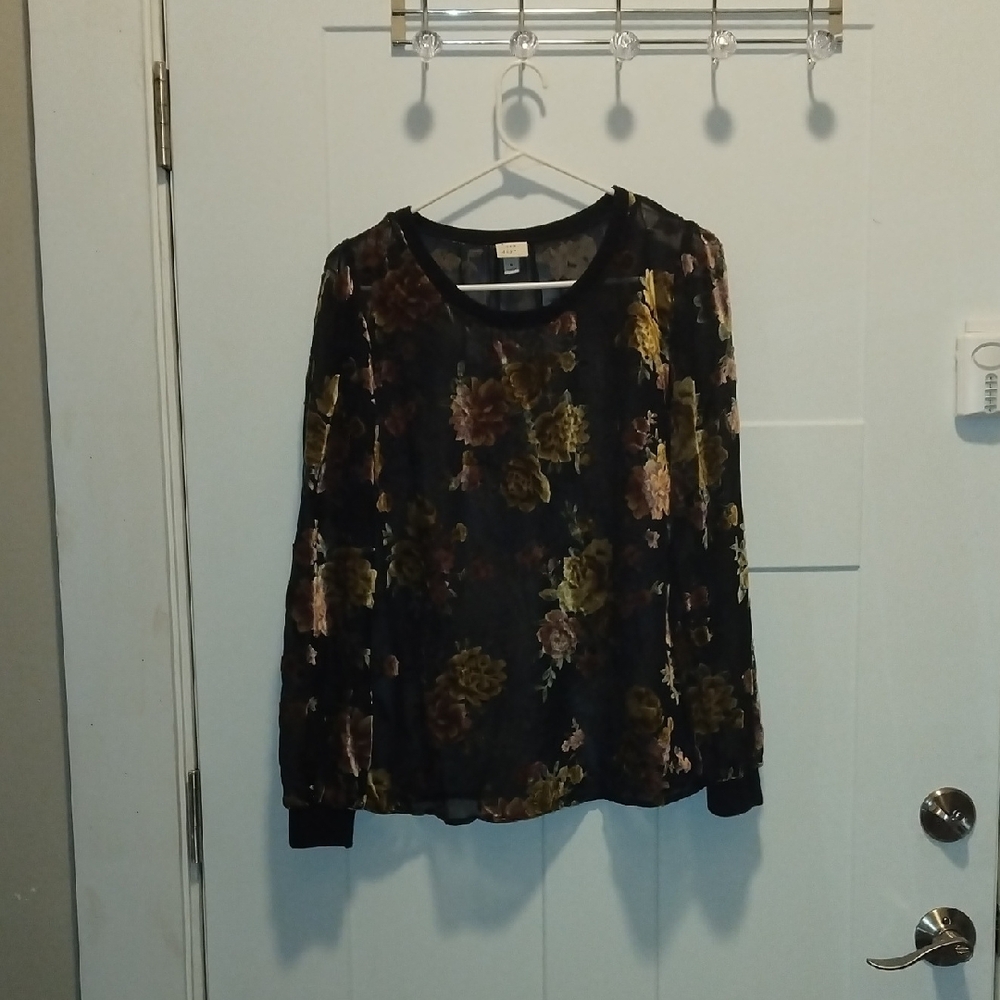 Brown and Green Crew Neck Long Sleeve Graphic Blouse